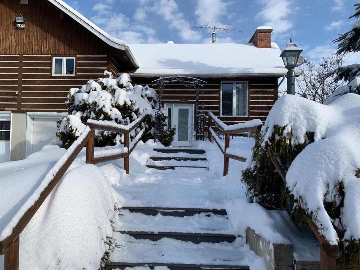 L'Auberge Refuge Du Trappeur Saint-Mathieu-Du-Parc Exteriör bild