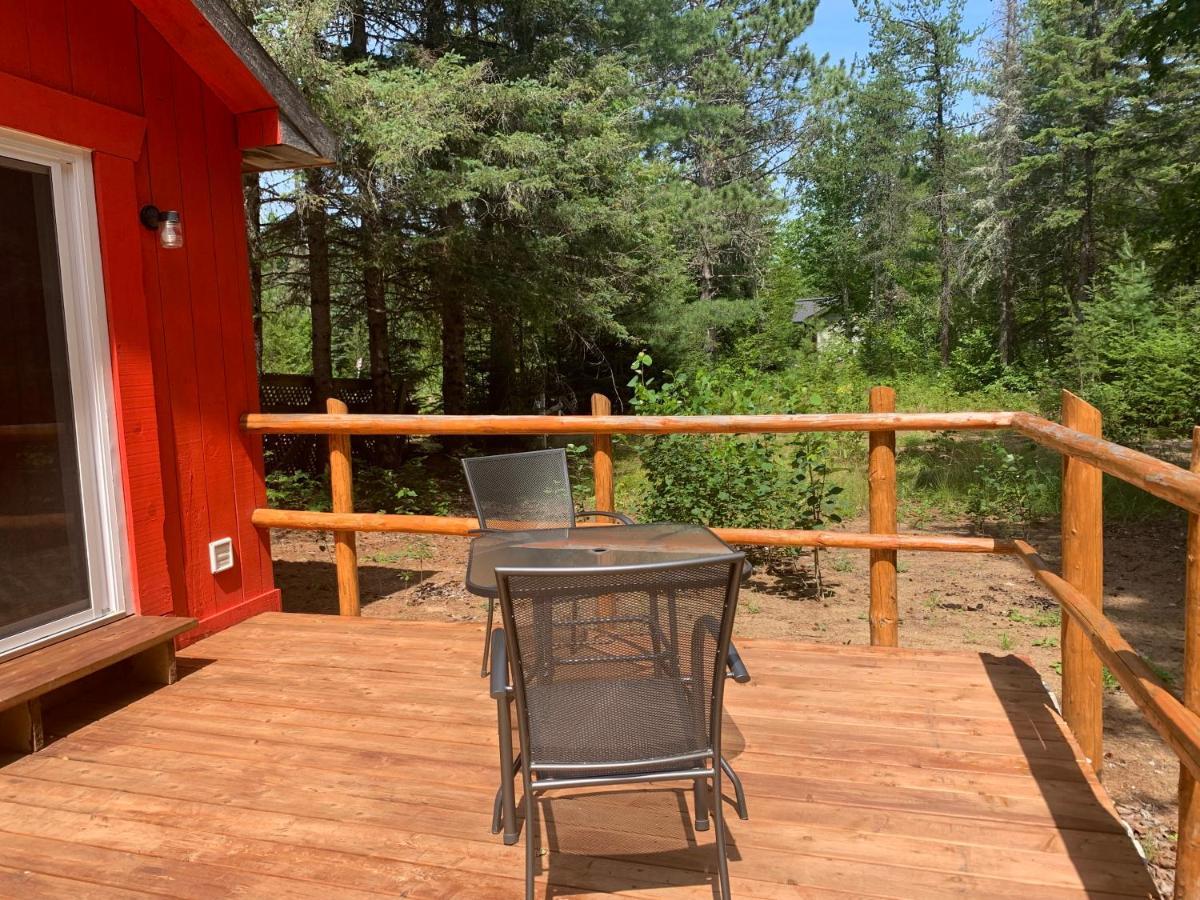 L'Auberge Refuge Du Trappeur Saint-Mathieu-Du-Parc Exteriör bild